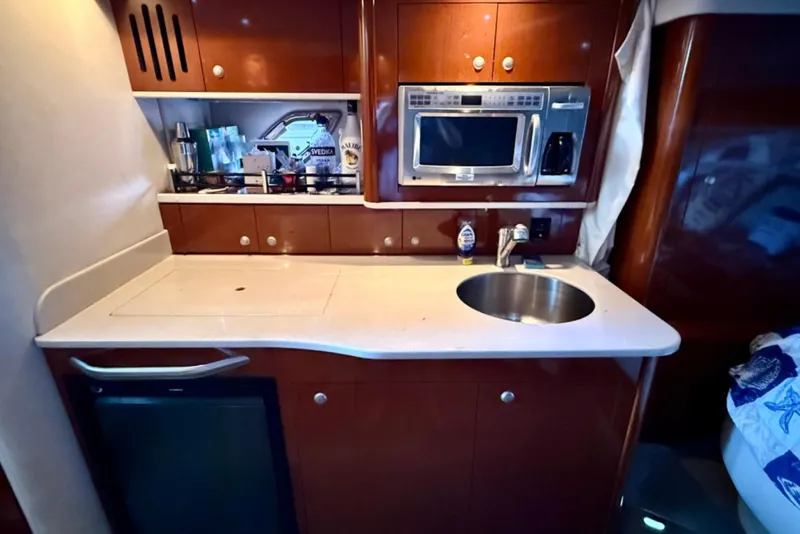 Slide: The Image of Sea Ray Sundancer 330 2008 - 7156889