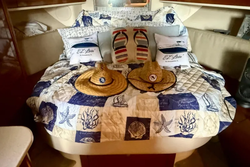 Slide: The Image of Sea Ray Sundancer 330 2008 - 7156890