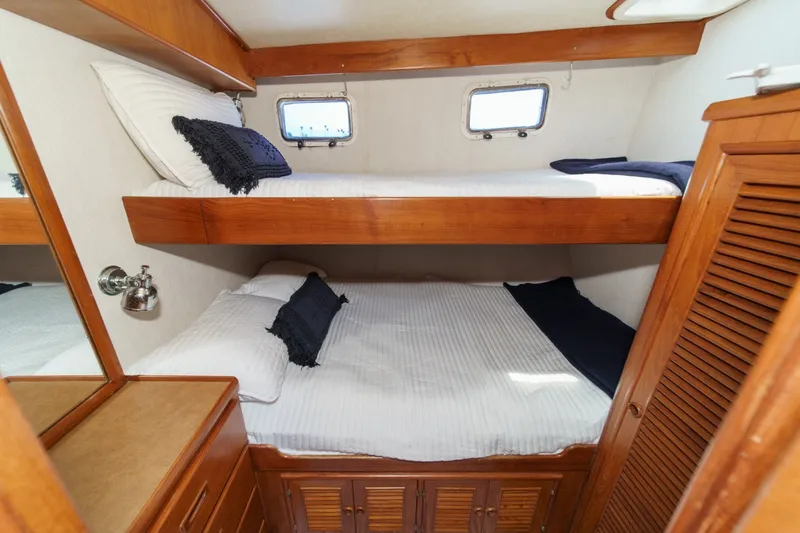 Slide: The Image of Offshore Sedan 1989 - 7157887
