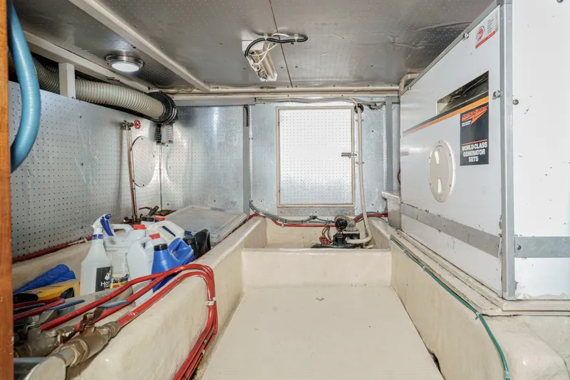 Slide: The Image of Offshore Sedan 1989 - 7157896