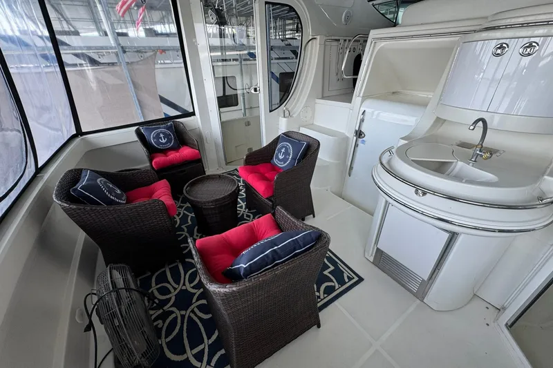 Slide: The Image of Carver Yachts 466 Motor Yacht 2004 - 7397795