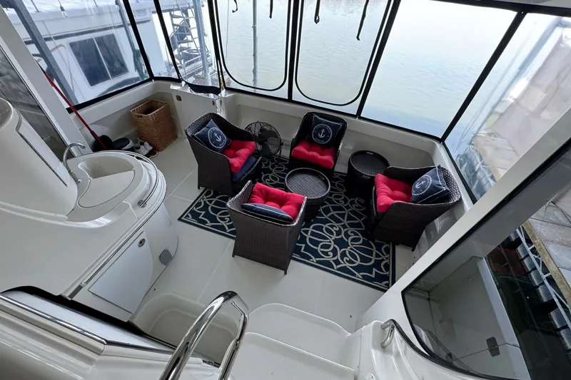 Slide: The Image of Carver Yachts 466 Motor Yacht 2004 - 7159444