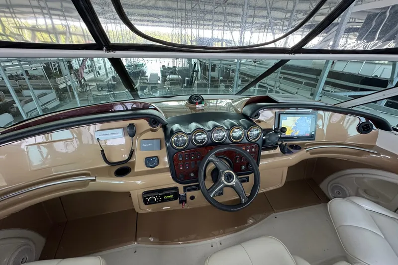 Slide: The Image of Carver Yachts 466 Motor Yacht 2004 - 7159474