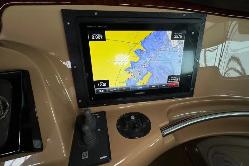 Slide: The Image of Carver Yachts 466 Motor Yacht 2004 - 7159496
