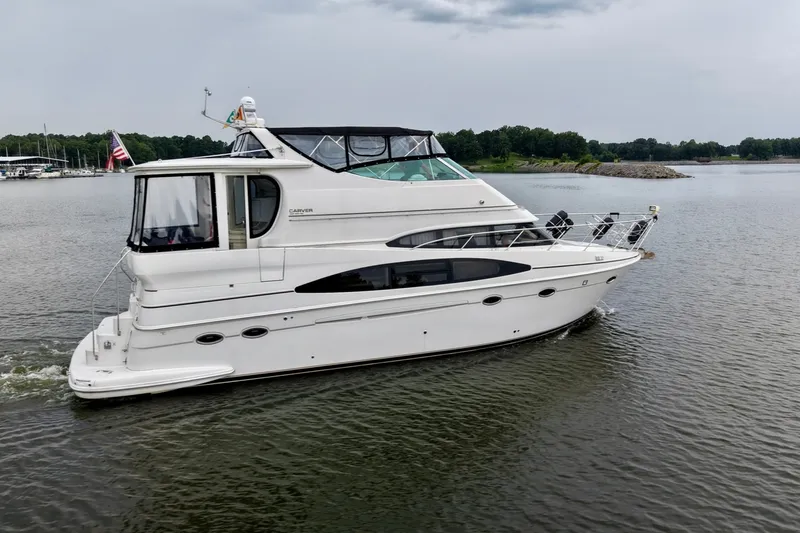 Slide: The Image of Carver Yachts 466 Motor Yacht 2004 - 7159329