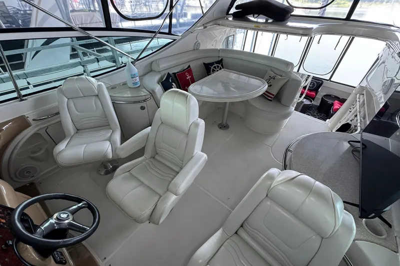 Slide: The Image of Carver Yachts 466 Motor Yacht 2004 - 7159499