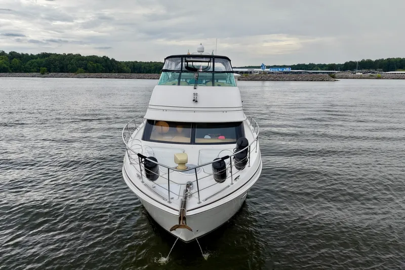 Slide: The Image of Carver Yachts 466 Motor Yacht 2004 - 7159341