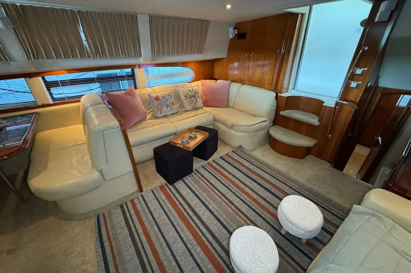 Slide: The Image of Carver Yachts 466 Motor Yacht 2004 - 7397849