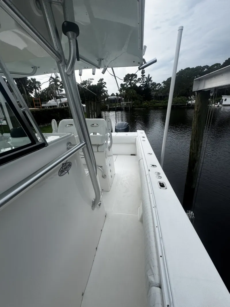 Slide: The Image of Regulator Marine 32FS 2006 - 7159720
