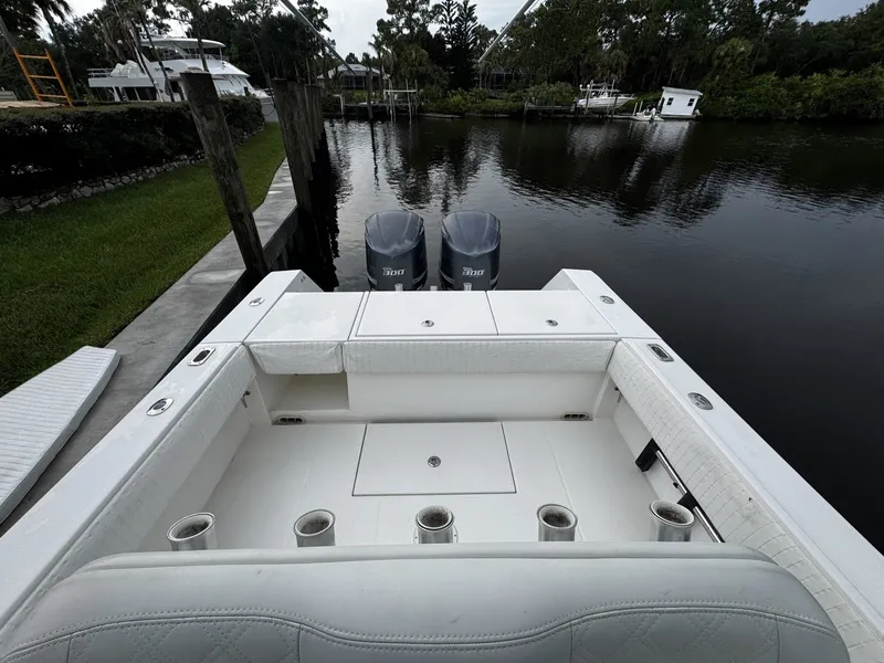 Slide: The Image of Regulator Marine 32FS 2006 - 7159718