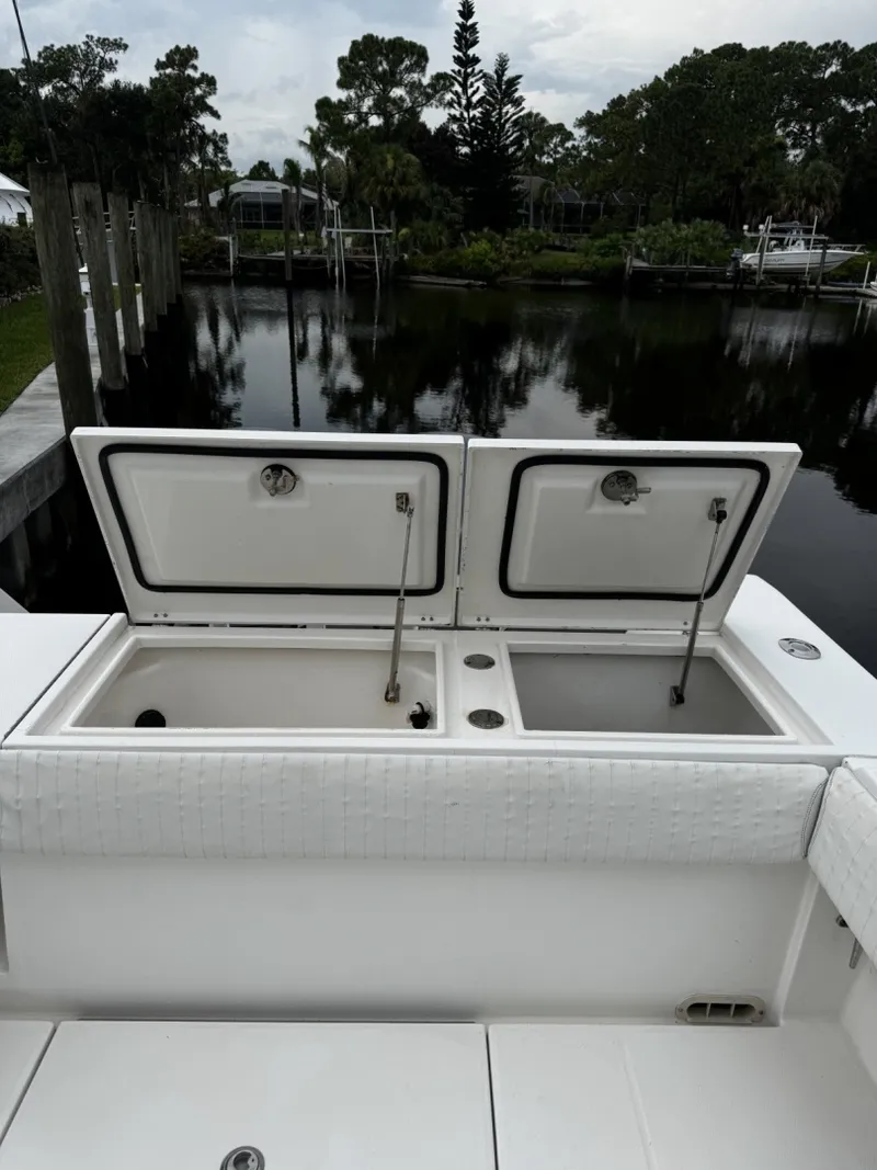 Slide: The Image of Regulator Marine 32FS 2006 - 7159739