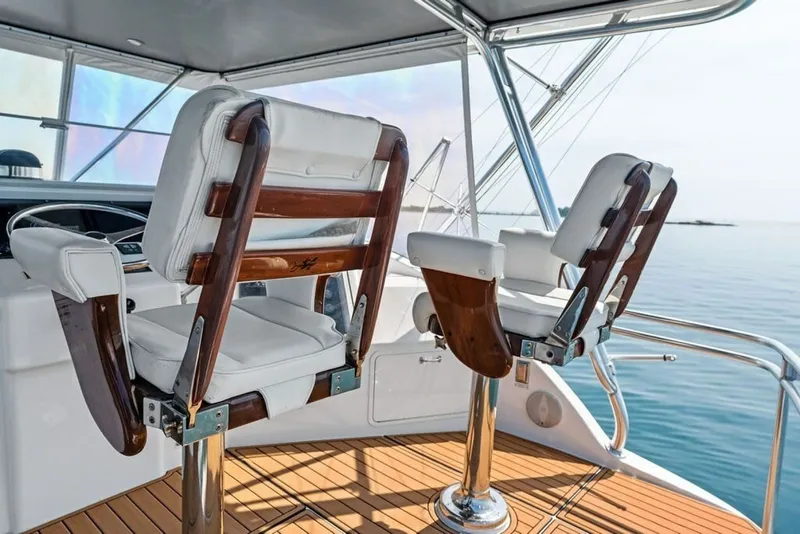 Slide: The Image of Hatteras 60 Convertible 1999 - 7243238