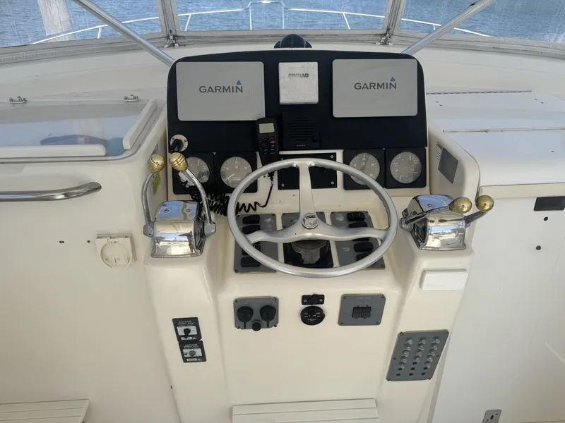 Slide: The Image of Pursuit 3000 Offshore Express 1996 - 7159778