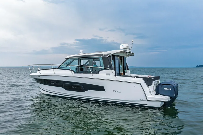 Slide: The Image of Jeanneau NC 1095 Weekender 2023 - 7160303