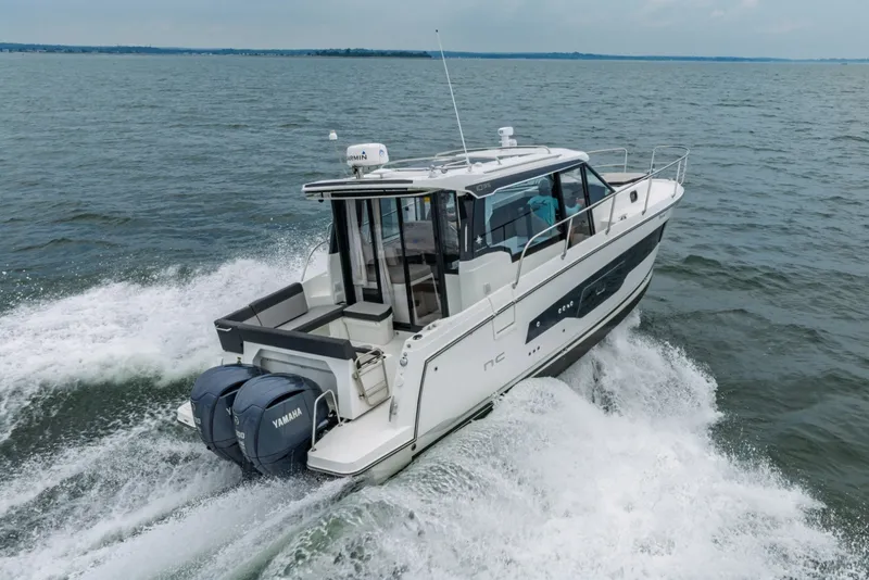 Slide: The Image of Jeanneau NC 1095 Weekender 2023 - 7160286
