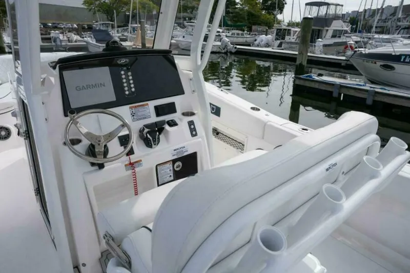 Slide: The Image of Sea Fox 268 Commander 2027 - 7160373
