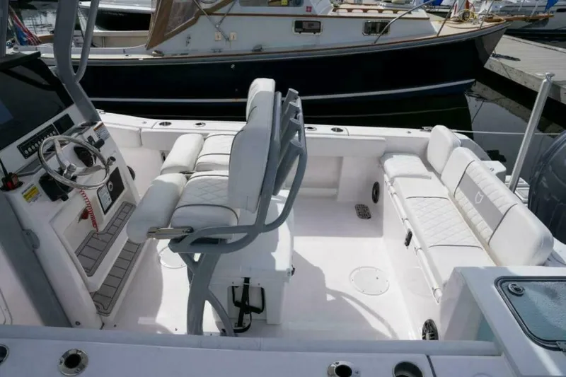 Slide: The Image of Sea Fox 268 Commander 2027 - 7160371