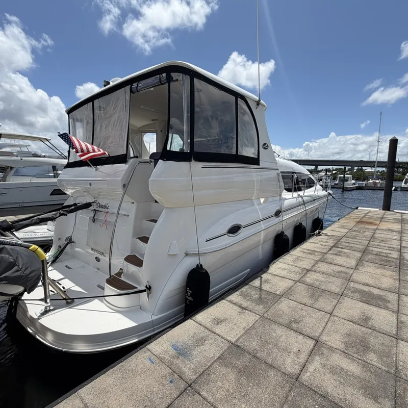 Slide: The Image of Sea Ray 480 Motor Yacht 2002 - 7160620