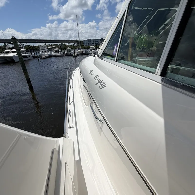 Slide: The Image of Sea Ray 480 Motor Yacht 2002 - 7160659