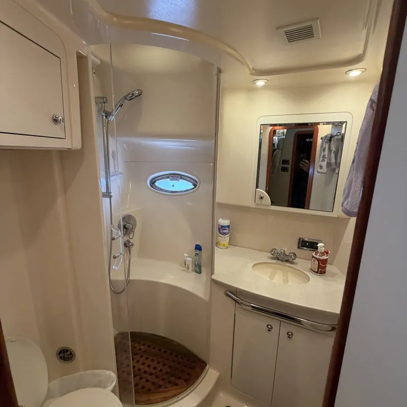 Slide: The Image of Sea Ray 480 Motor Yacht 2002 - 7160665