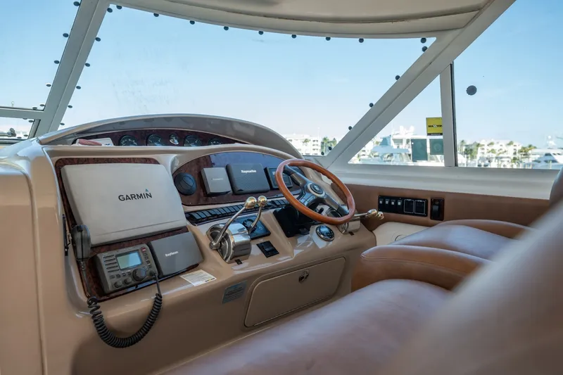 Slide: The Image of Sea Ray 480 Motor Yacht 2002 - 8671940