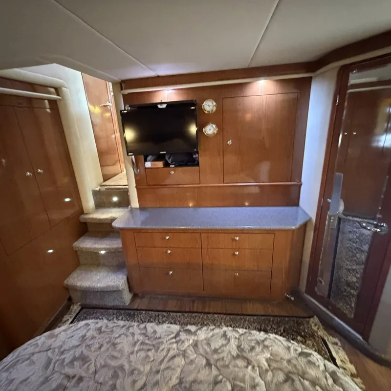 Slide: The Image of Sea Ray 480 Motor Yacht 2002 - 7160686