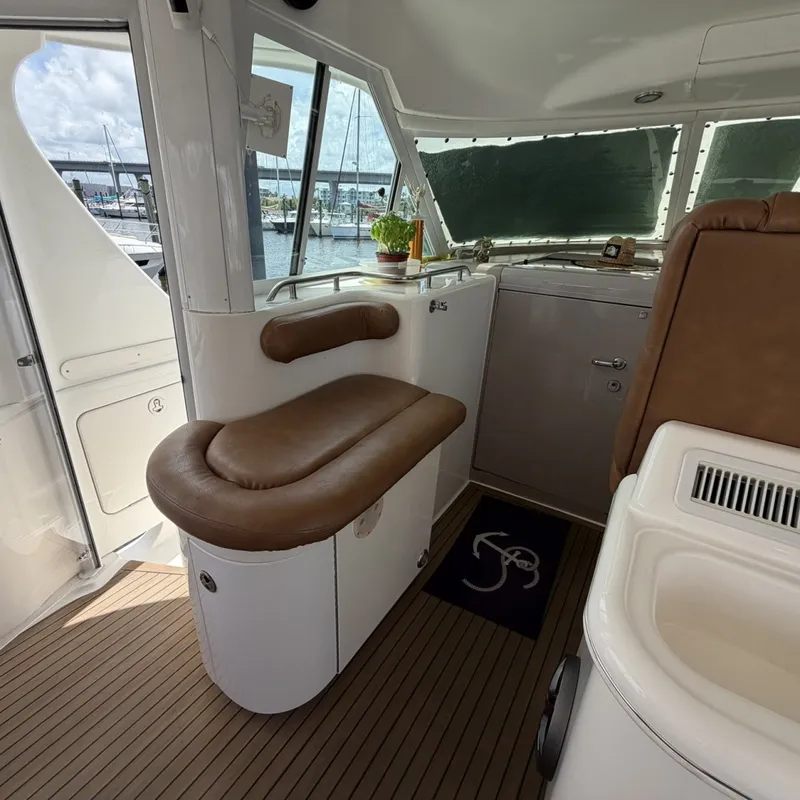 Slide: The Image of Sea Ray 480 Motor Yacht 2002 - 7160629