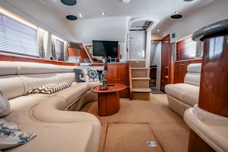 Slide: The Image of Sea Ray 480 Motor Yacht 2002 - 8671954