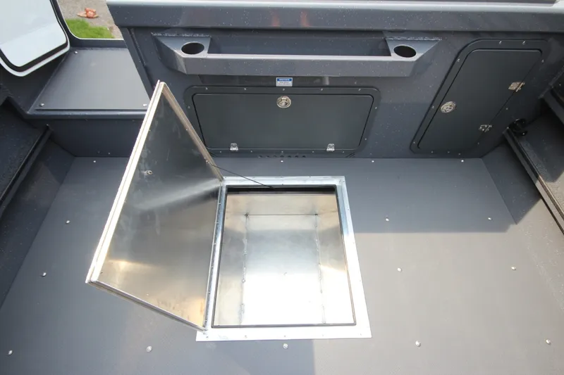 Slide: The Image of Weldcraft 240 Maverick DV 2027 - 7408654