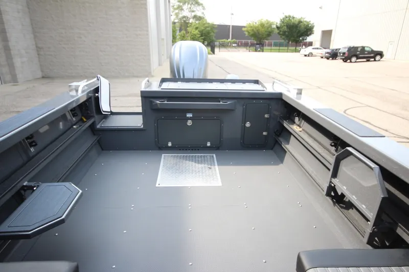 Slide: The Image of Weldcraft 240 Maverick DV 2027 - 7408650