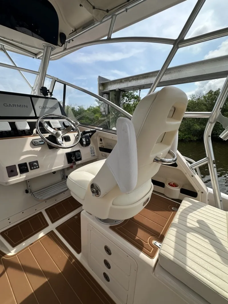 Slide: The Image of Grady-White 300 Marlin 2006 - 7164283