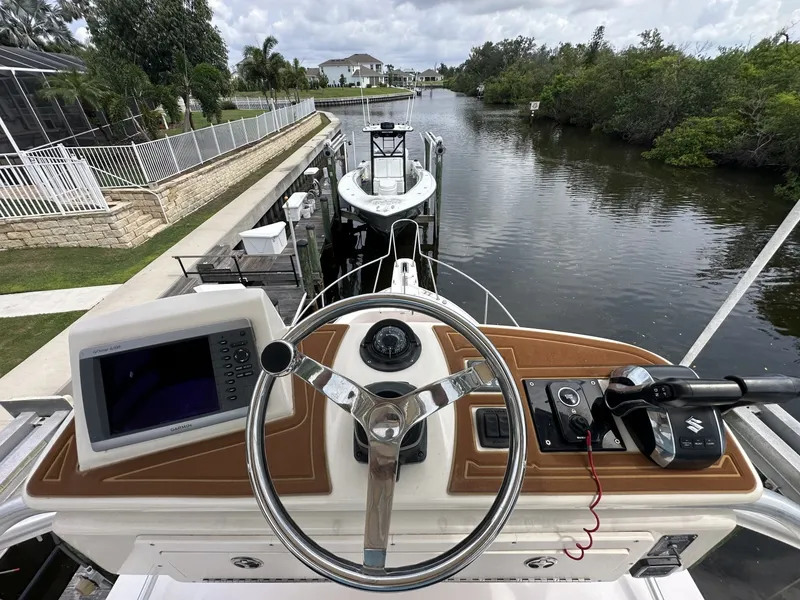 Slide: The Image of Grady-White 300 Marlin 2006 - 7164046
