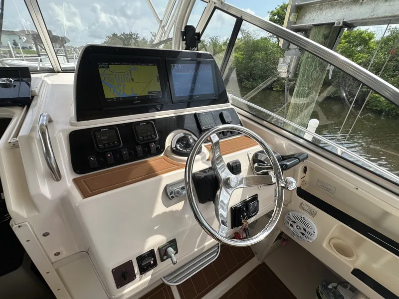 Slide: The Image of Grady-White 300 Marlin 2006 - 7164064