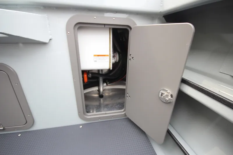 Slide: The Image of Weldcraft 240 Ocean King 2027 - 7406004