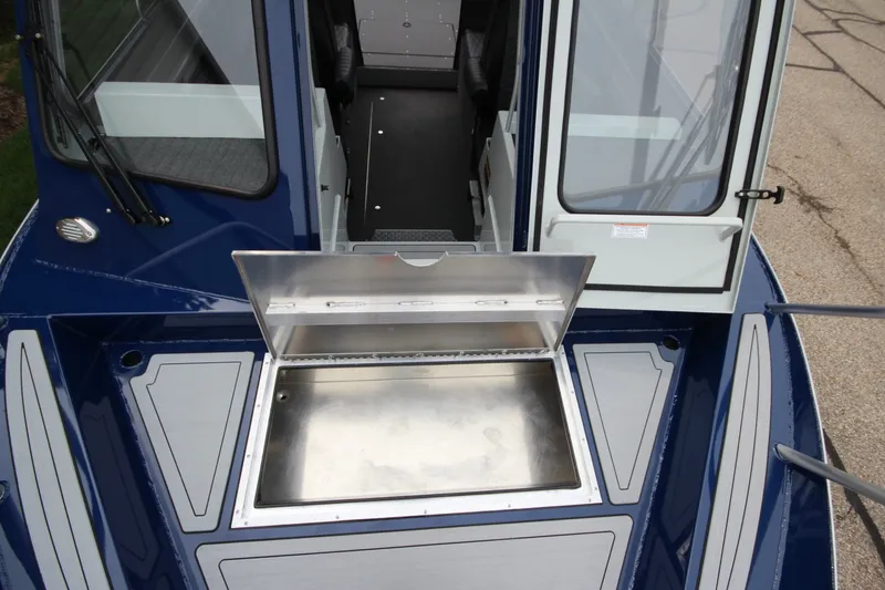 Slide: The Image of Weldcraft 240 Ocean King 2027 - 7406020
