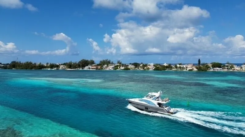 Slide: The Image of Azimut 50FLY 2023 - 7160910