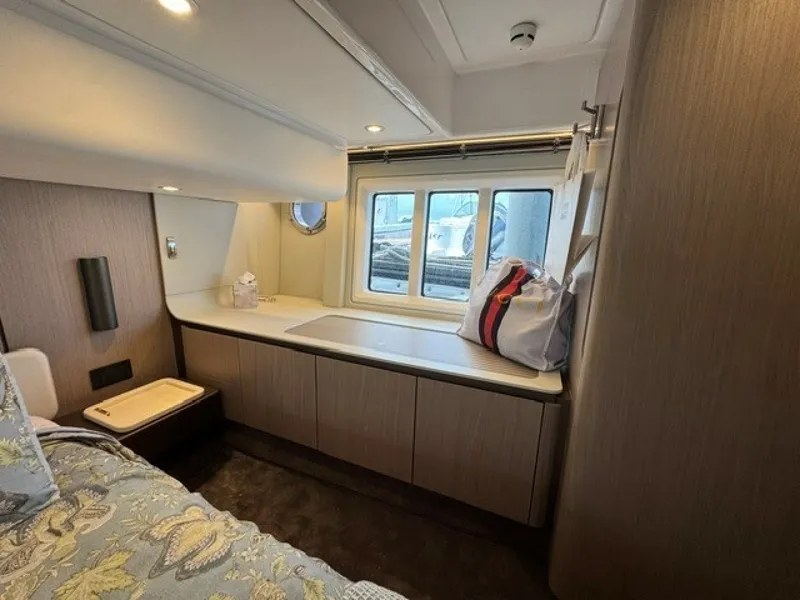 Slide: The Image of Azimut 50FLY 2023 - 7160941