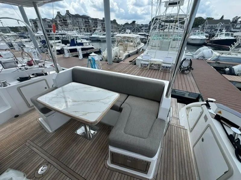 Slide: The Image of Azimut 50FLY 2023 - 7160914