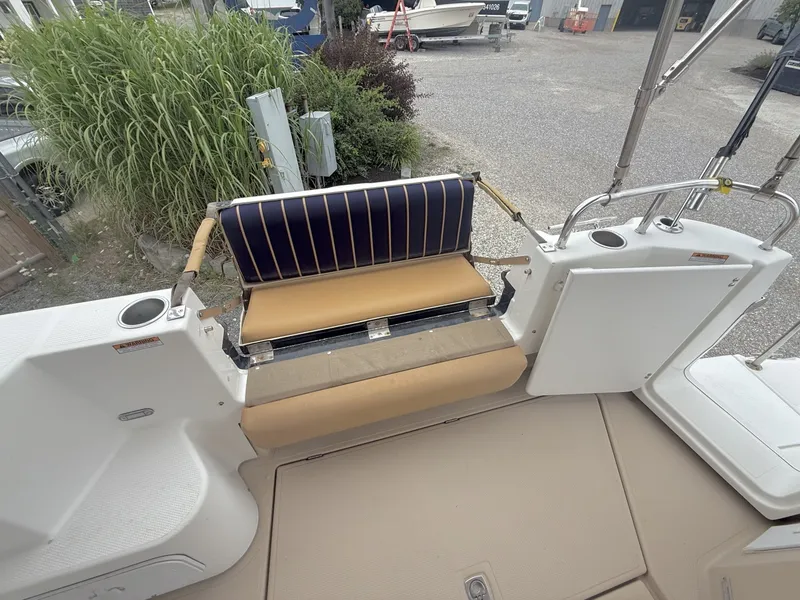 Slide: The Image of Ranger Tug R-31 S 2013 - 7163839