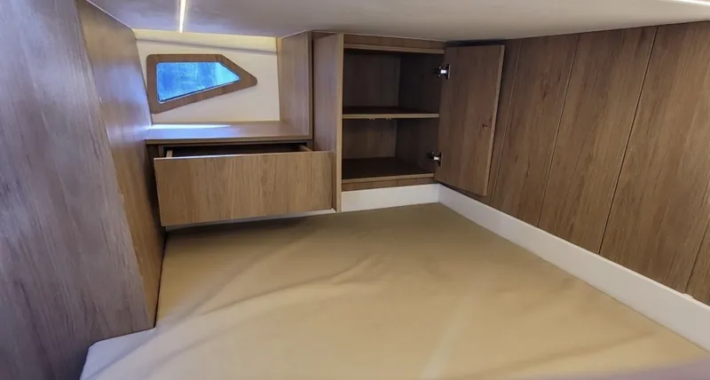 Slide: The Image of NX Boats 340 Sport Coupe 2023 - 7162850