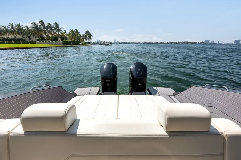 Slide: The Image of Cruisers 42 GLS OB 2023 - 7178952