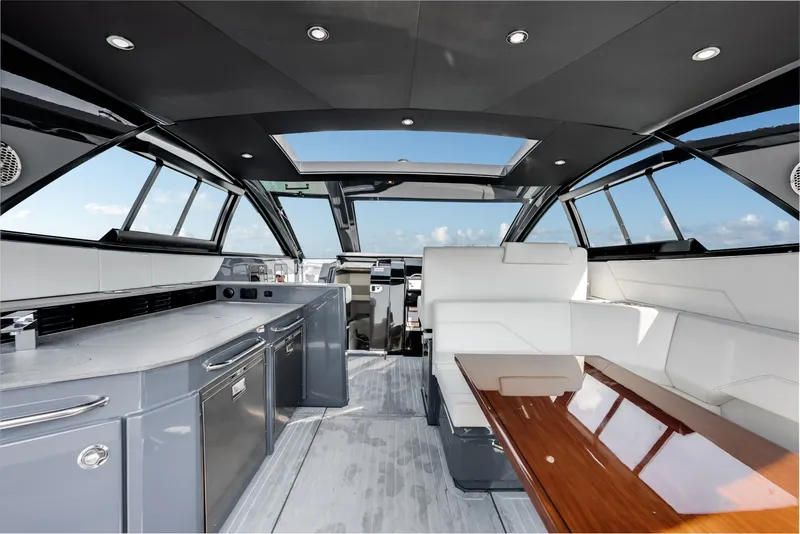Slide: The Image of Cruisers 42 GLS OB 2023 - 7178946