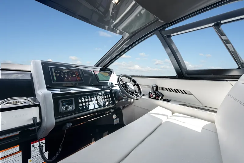 Slide: The Image of Cruisers 42 GLS OB 2023 - 7178942