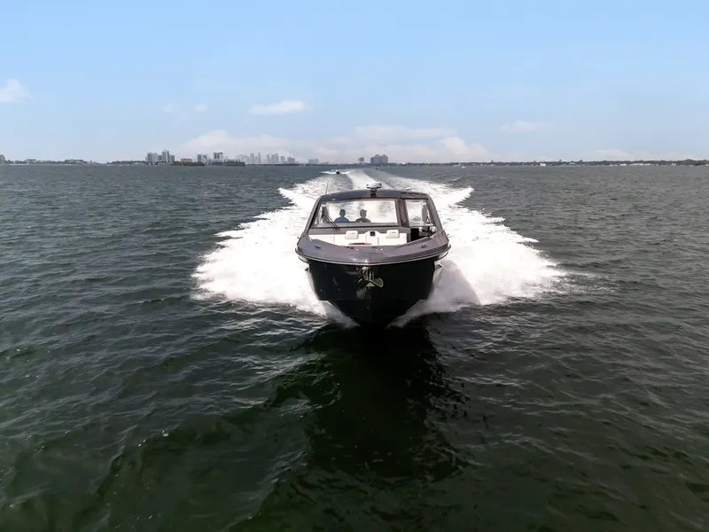 Slide: The Image of Cruisers 42 GLS OB 2023 - 7178883