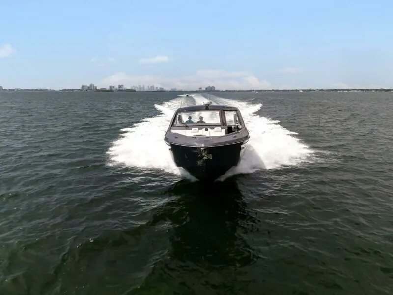 Slide: The Image of Cruisers 42 GLS OB 2023 - 7384921
