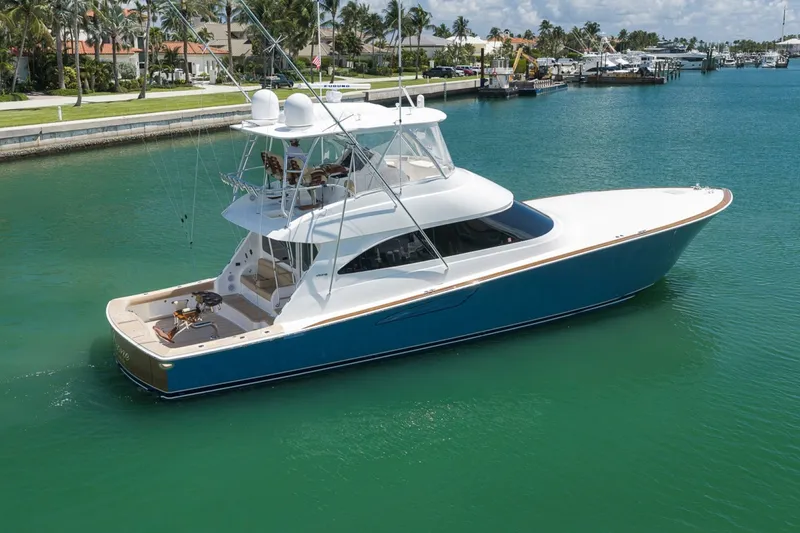 The Image of Viking 62 Convertible 2017 - 7163644