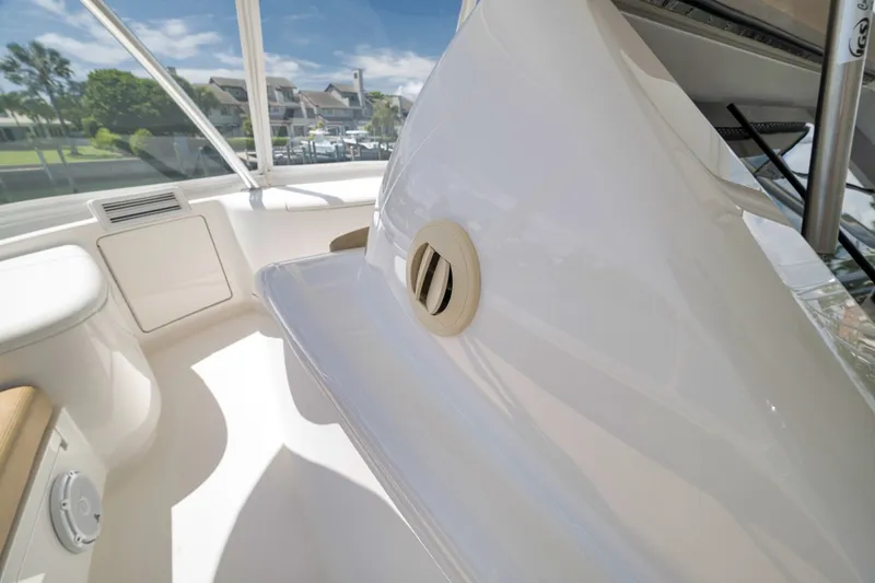 Slide: The Image of Viking 62 Convertible 2017 - 7163715