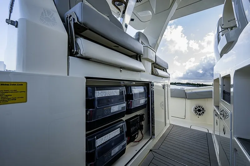 Slide: The Image of Scout 42 Maizey Blue - Exterior Helm 2024 Scout 42 LXF Maizey Blue - 7454594