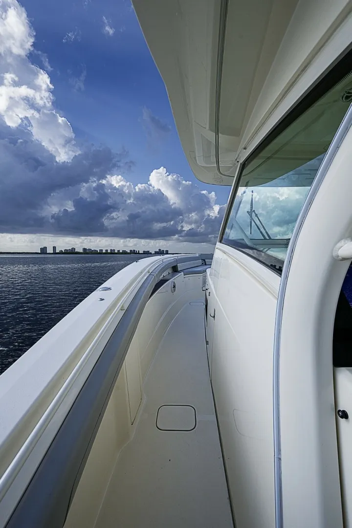 Slide: The Image of Scout 42 Maizey Blue - Exterior Helm 2024 Scout 42 LXF Maizey Blue - 7454527