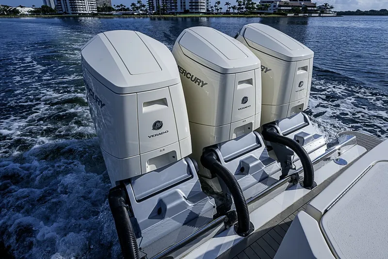 Slide: The Image of Scout 42 Maizey Blue - Engines 2024 Scout 42 LXF Maizey Blue - 7454580